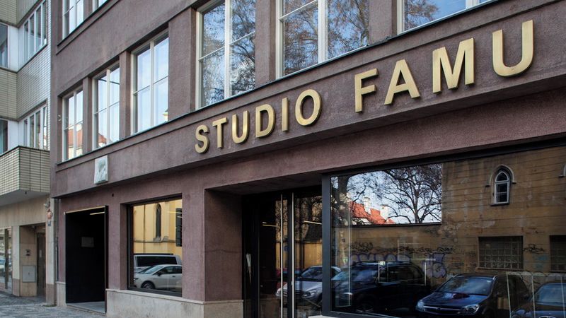 Student vyhrožoval vraždou. Škola nás nevarovala, tvrdí zaměstnanci